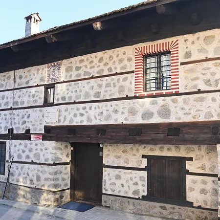 4 Bdr House Monument Of Culture & Architecture By Flat Mаnаger Διαμέρισμα *